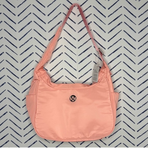 NWT Lululemon Inspired Pink Shoulder Nylon bag 4L - Picture 7 of 7